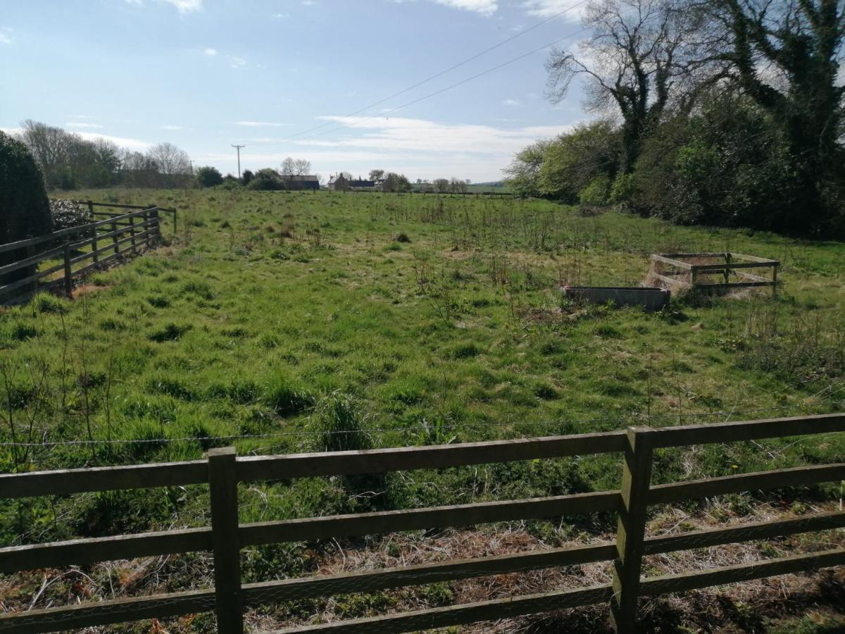 Lucker Mill Shepherds Huts Bagian luar foto