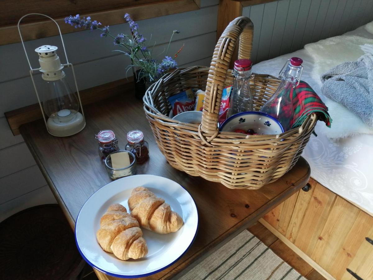 Lucker Mill Shepherds Huts Bagian luar foto