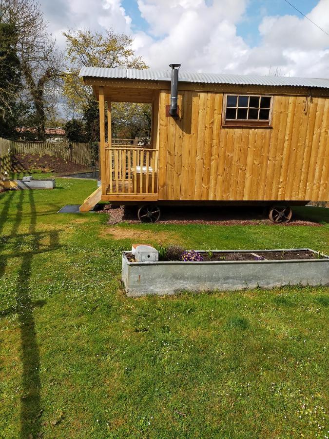 Lucker Mill Shepherds Huts Bagian luar foto