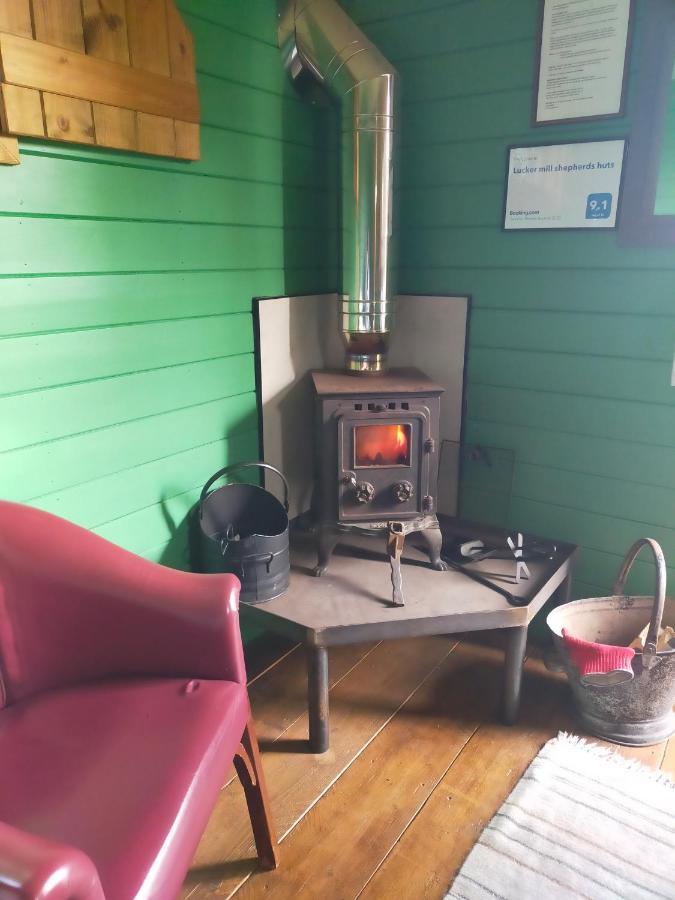 Lucker Mill Shepherds Huts Bagian luar foto